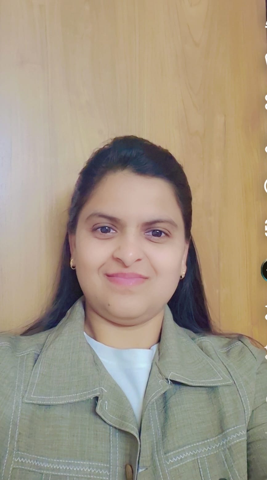 CA Vidhi Bhimani.